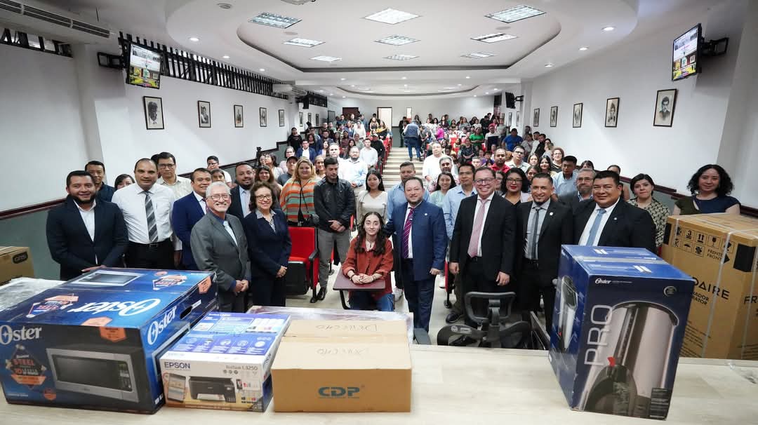 Construyendo sueños, aula por aula.