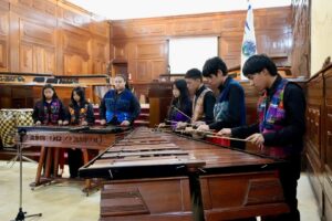 El sonido de la marimba encontró nuevas manos en el MUSAC