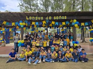 Colegio Rey Carlos II conmemora el Día Internacional de las Personas Sordas.